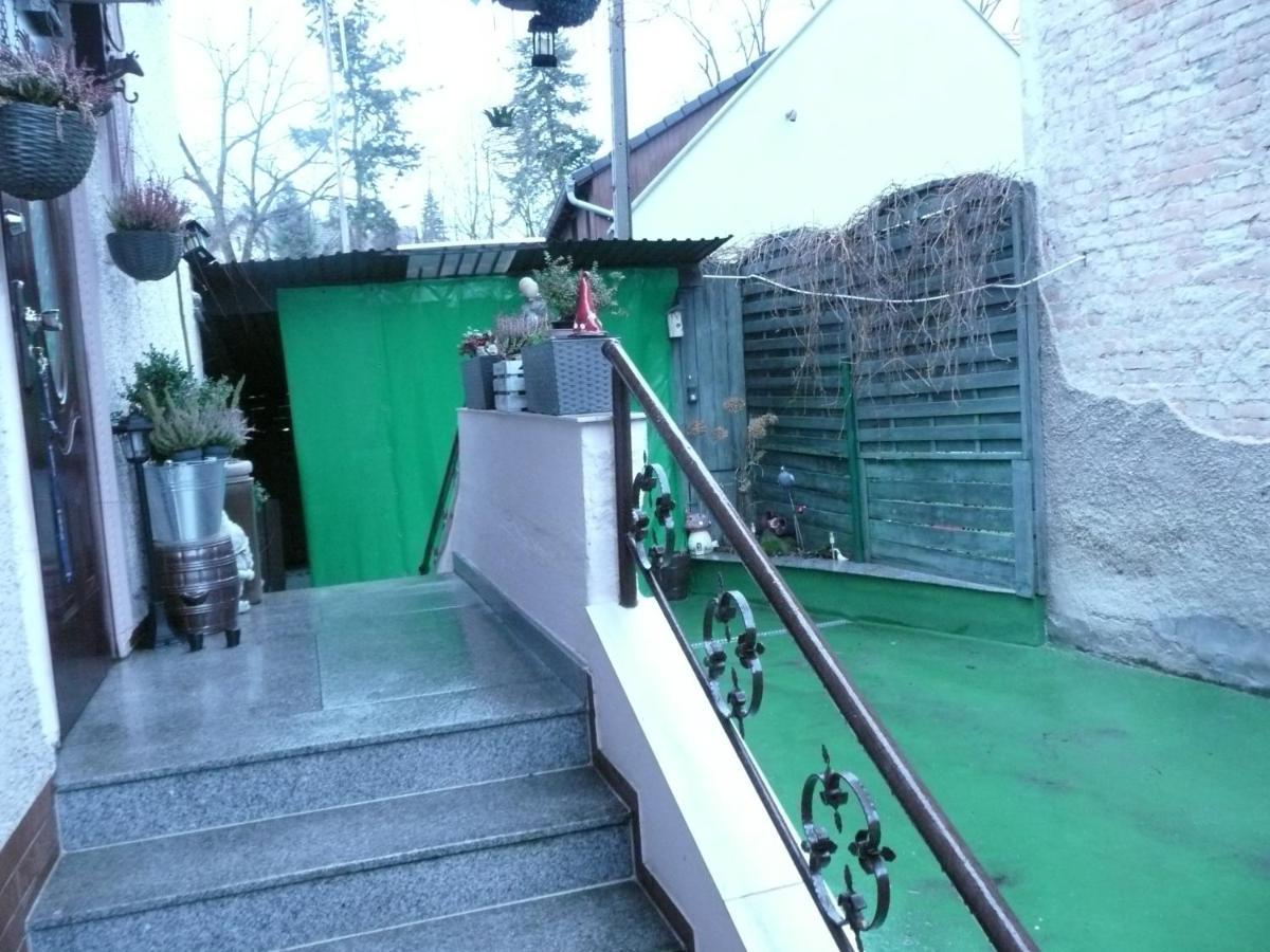 Apartament U Eli Apartment Jelenia Gora Luaran gambar